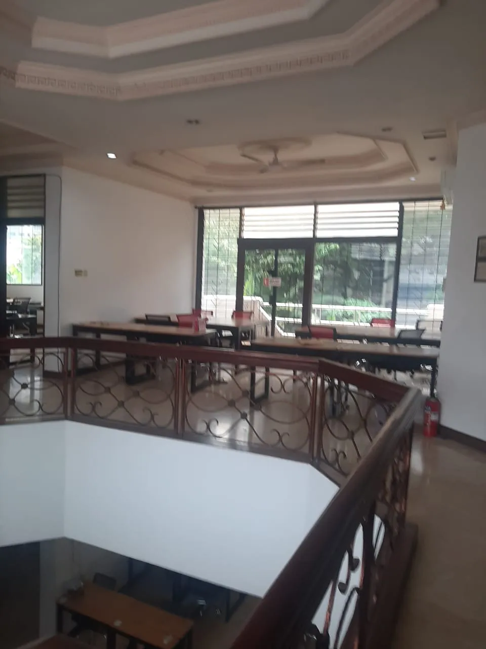 Dijual Rumah Luas 488 m2 di Cilandak Barat, Jakarta Selatan