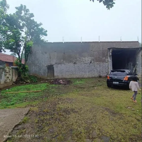 Dijual Gudang Luas 400 m2 di Cibungbulang, Bogor