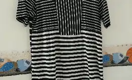 Dress Panjang Garis Hitam Putih