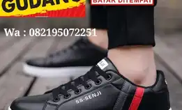 Sepatu Sneaker Pria Senji