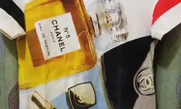 Kaos Chanel