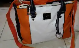 Tas Selempang Wanita Preloved Ac Polo Club 