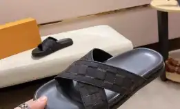 Sandal Selop Slide Slippers Silang Pria Louis Vuitton Lv