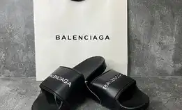 Sandal Selop Slip On Karet Balenciaga