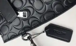 Coach Clutch Embossed 32162 Black