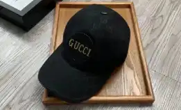 Topi Pria Gucci