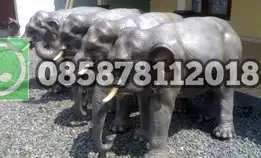 Patung Gajah Kecil