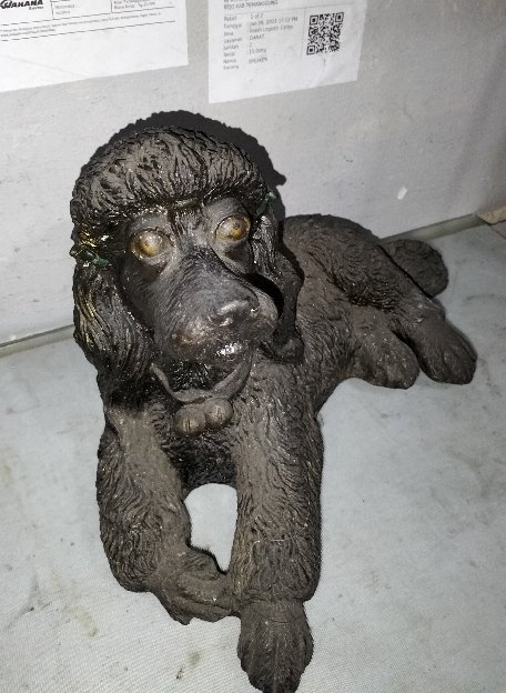 Patung Anjing Untuk Pajangan 