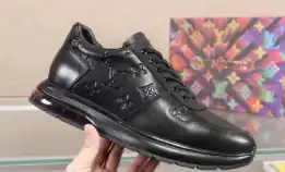 Sepatu Sneakers Pria Louis Vuitton Lv