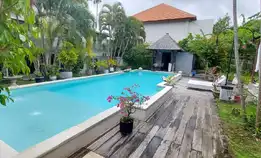 Disewakan Villa Canggu 4 Kamar Dekat Berawa Beach