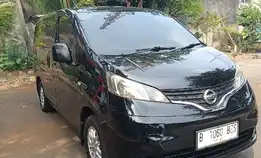 Dijual Mobil Nissan Evalia Tahun 2012