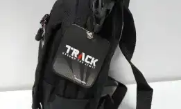 Tas Slempang, Pinggang, Paha Tracker