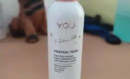 Toner Essential Y.O.U Free Eyeliner Pensil Hitam