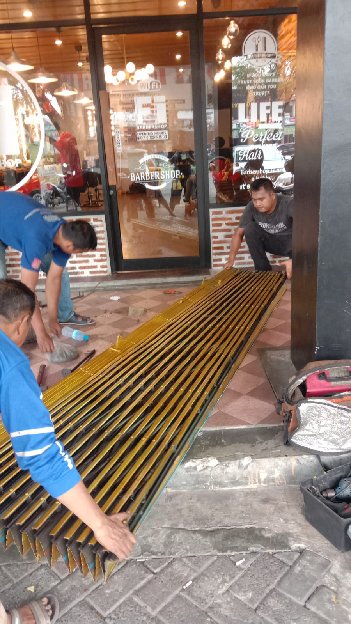 0895346220686 Service Rolling Door Jatake, Keroncong, Pasir Jaya 