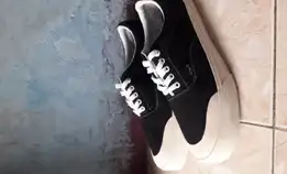 Sepatu Vans