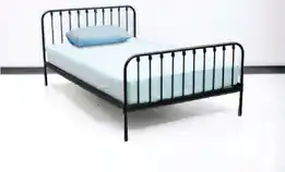 Tempat Tidur Metal Bianca Hitam 160cm