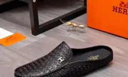 Sepatu Sandal Selop Pria Hermes