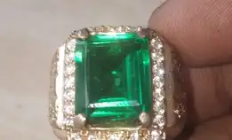 Cincin Batu Emerald Green 