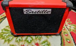 Amplifier Gitar