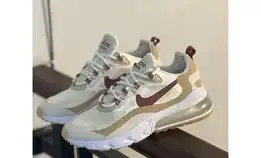 Sepatu Sneakers Nike Air Max 270 React 