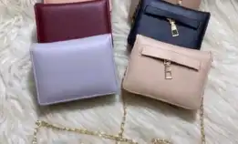 Dompet Kartu Terbaru / Dompet Fashion Kekinian / Dompet Selempang Wanita