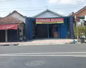 Jual Gudang Strategis Di Raya Suryowijayan Kota Jogjakarta