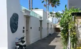 Dijual 19 Are + Free Villa 6 Kmr, Jl. Drupadi Kayu Aya Gg. Kahyangan Oberoi Seminyak Legian Kuta