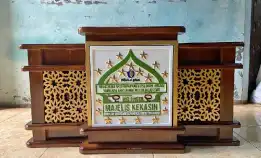 Mimbar Majelis Pidato Masjid