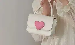 Tas Selempang Bahu Love Sling Bag Kondangan Rantai Cewek Wanita Remaja Hand Bag Import Fashion Cute 