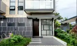 Di Jual Rumah 2 Lantai, Lokasi Golden City, Kota Bekasi Utara.