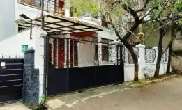 Rumah Sangat Mewah Di Jalan Amil Pejaten Jakarta Selatan