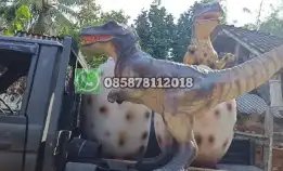 Patung Anak  Dinosaurus