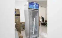 Showcase 1 Pintu Tinggi 2 Meter