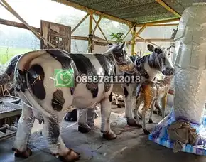 Patung Sapi Boyolali