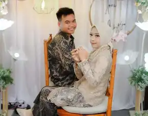Terbaik,  Kebaya Wisuda, Bawahan Kebaya Tunangan, Dompu, Neng Lina Kebaya