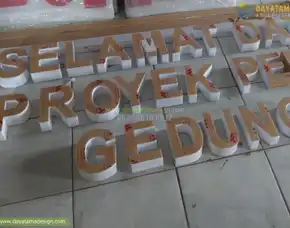 Akrilik Huruf Timbul