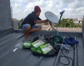 Sedia Perlengkapan Pasang & Setting Service Antena Parabola Di Pengasinan Bekasi Kota Rawalumbu