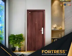 (Fortress) Pintu Kamar Tidur Putih Plat Baja Di Palu