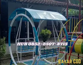 Inspirasi Ayunan Besi Pakai Atap Cocok Untuk Taman Rumah Kekinian Kec Pandak Bantul