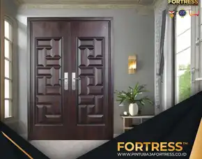 (Fortress) Pintu Kamar Utama Motif Kayu Di Palu